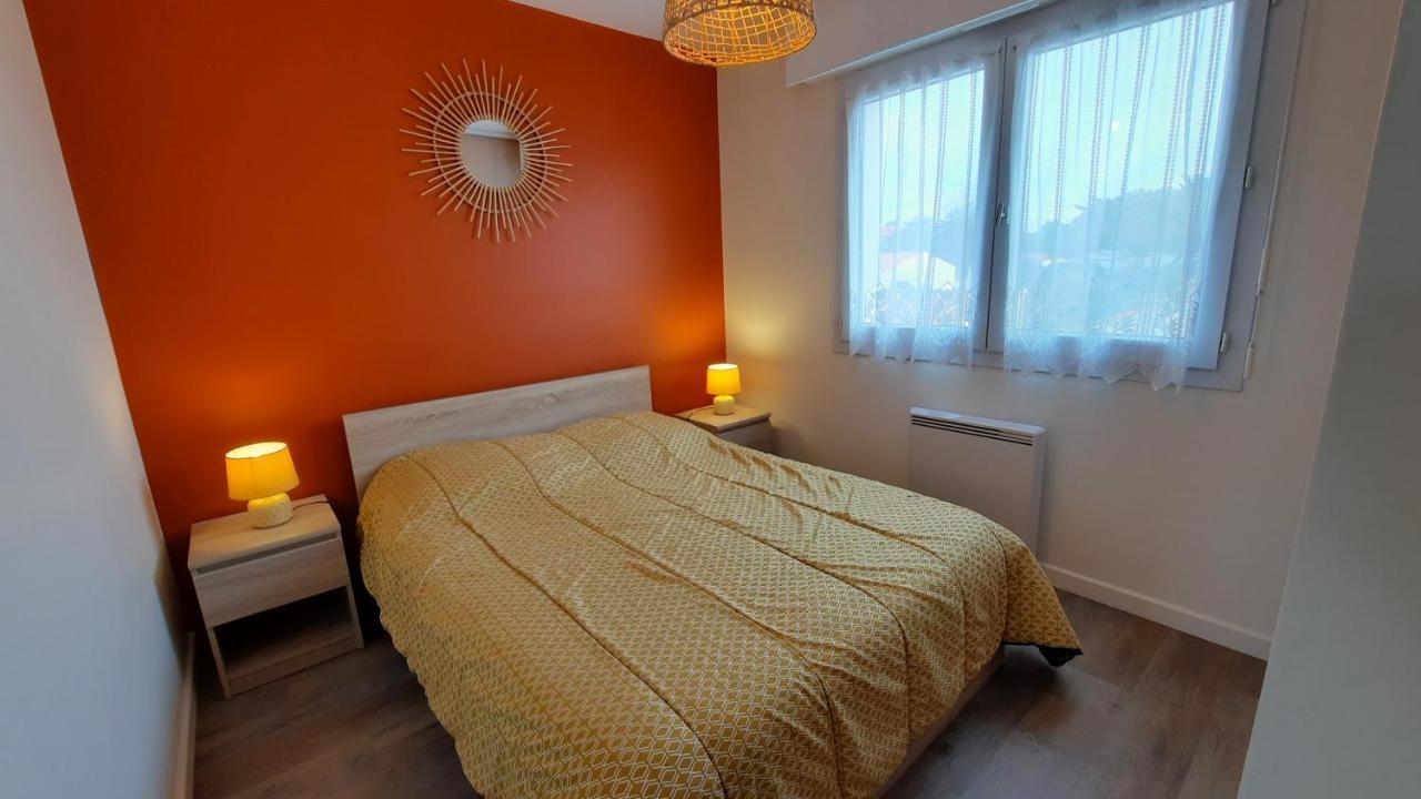 Oceane Flore Appart Vue Mer 莱萨布勒-多洛讷 外观 照片